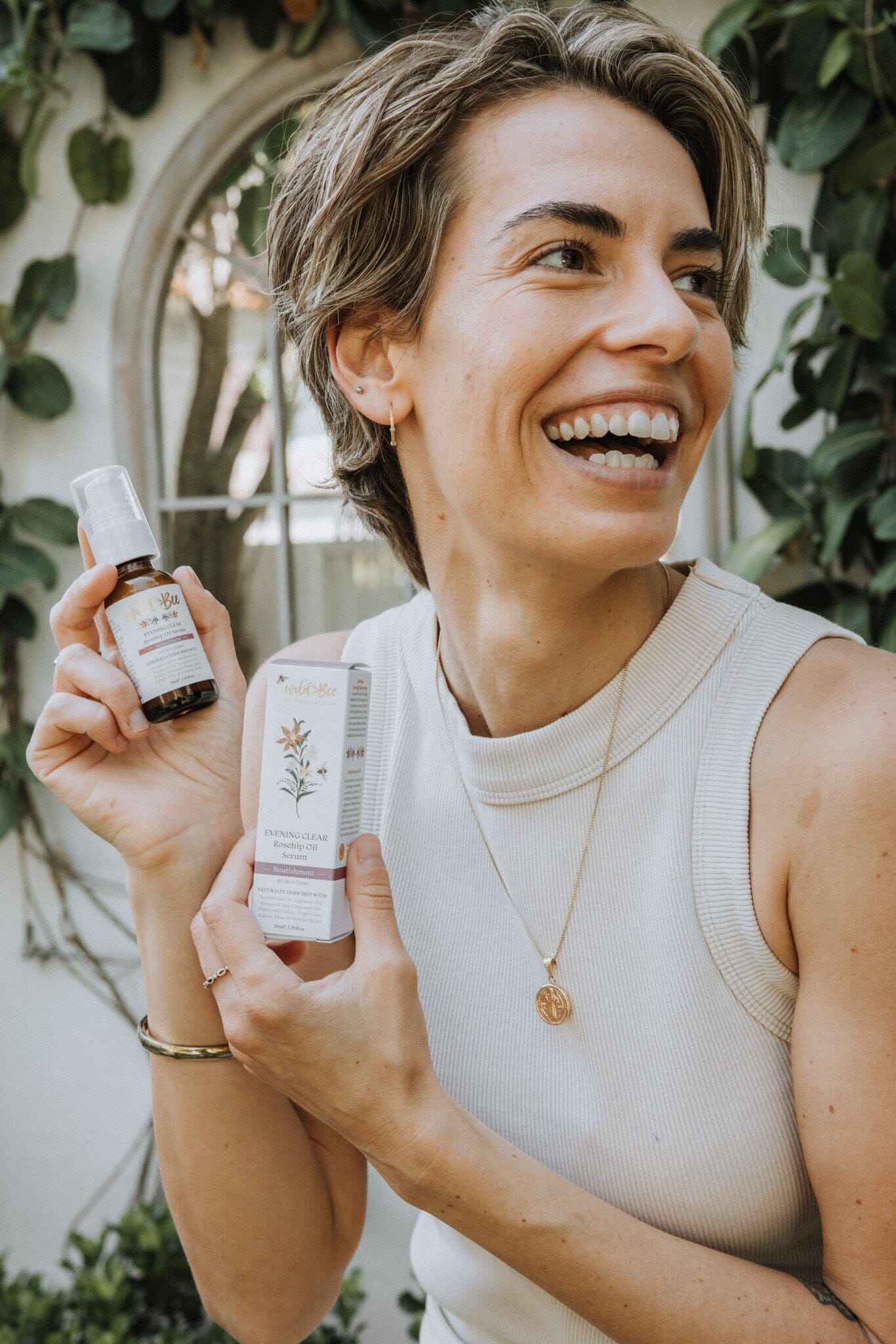 Wild Bee Daily Revive Serum