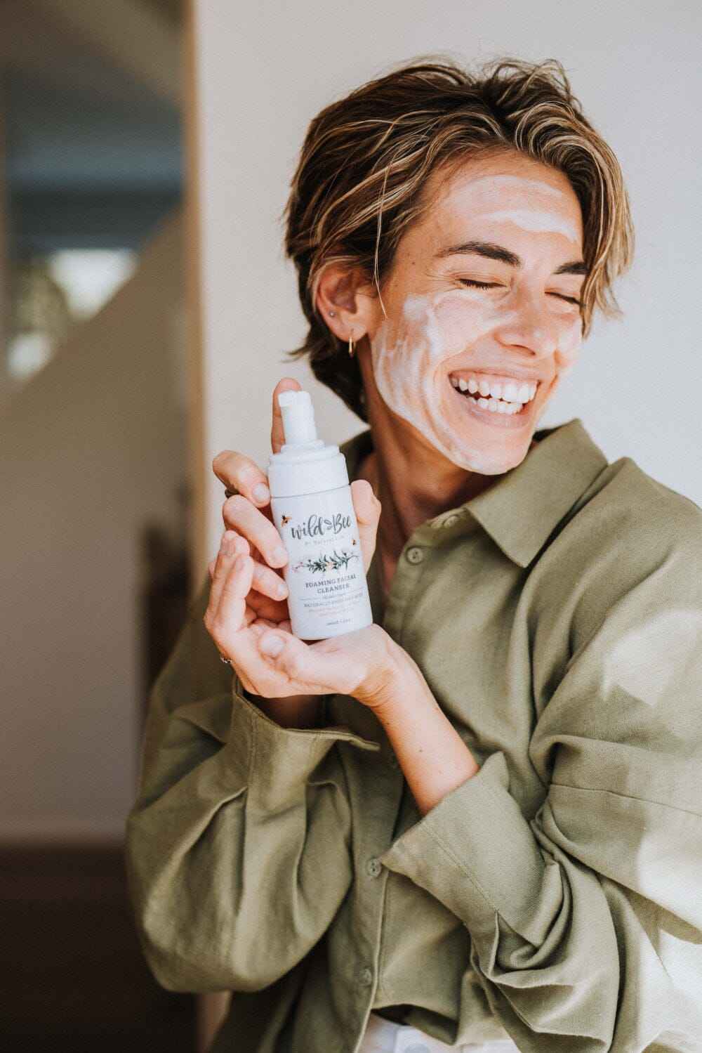 Wild Bee Foaming Facial Cleanser